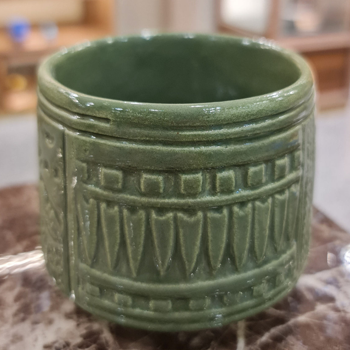 Handmade porcelain Egyptian mug with pharaonic-inspired motif