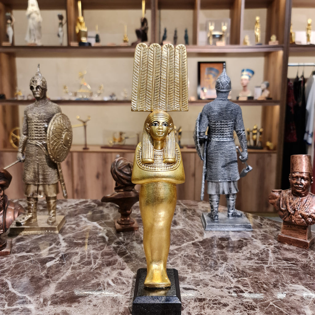 Large Egyptian Princess Merit-amen Golden Statue – Wanna Stuff
