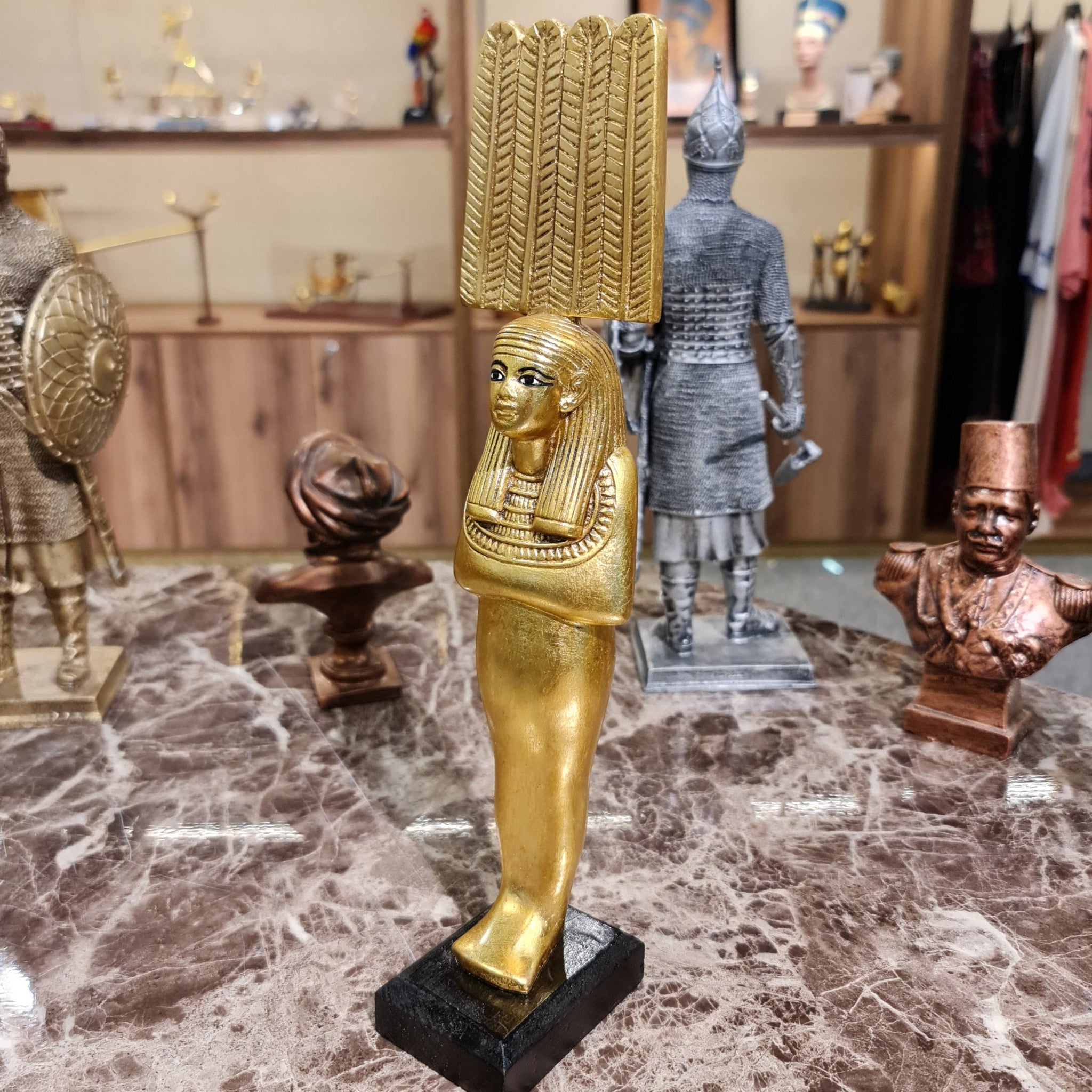Large Egyptian Princess Merit-amen Golden Statue – Wanna Stuff