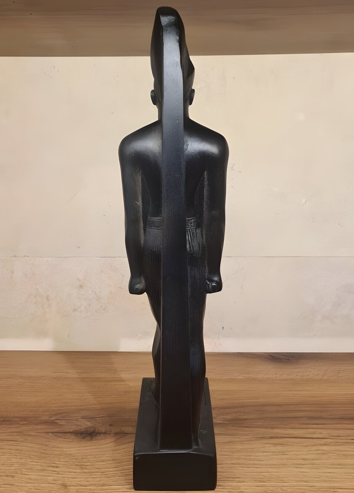 Egyptian King Thutmose III Statue