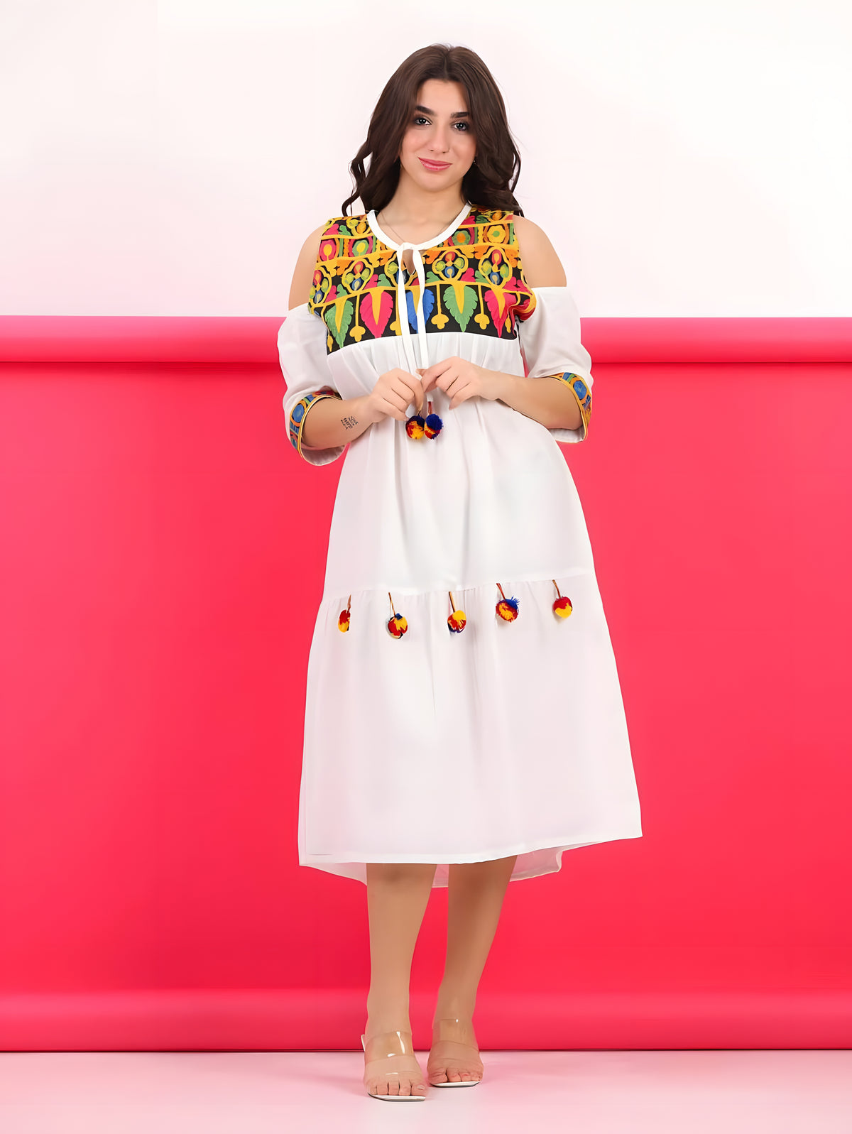 White Embroidered Cotton Caftan