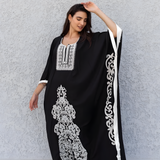 Elegant Black Plus-Size Embroidered Kaftan — Loose-Fit Bohemian Caftan