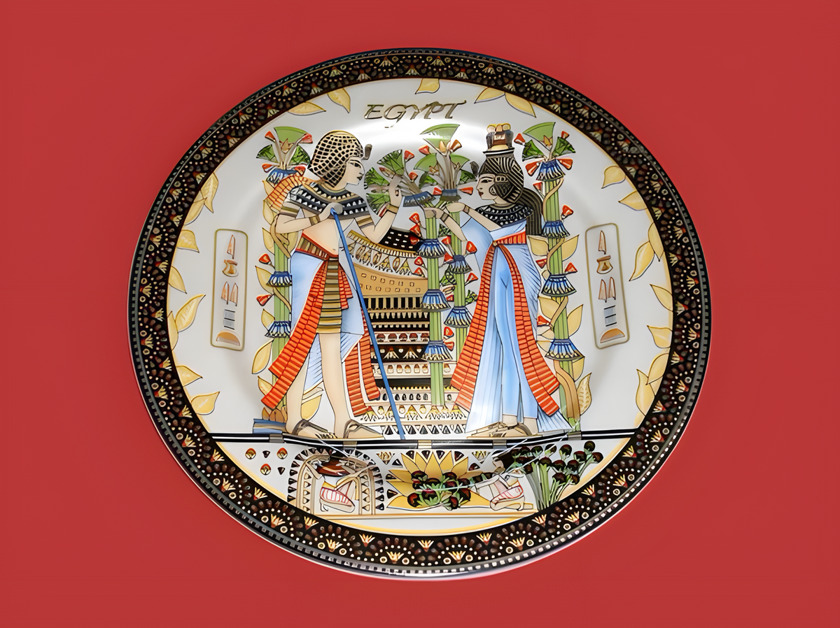 Ceramic plate, wedding of Tutankhamun and Ankhesenamun museum reproduction