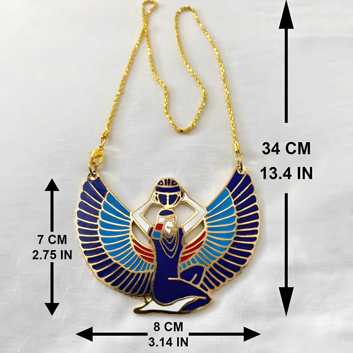 Close-up of Nut pendant detail