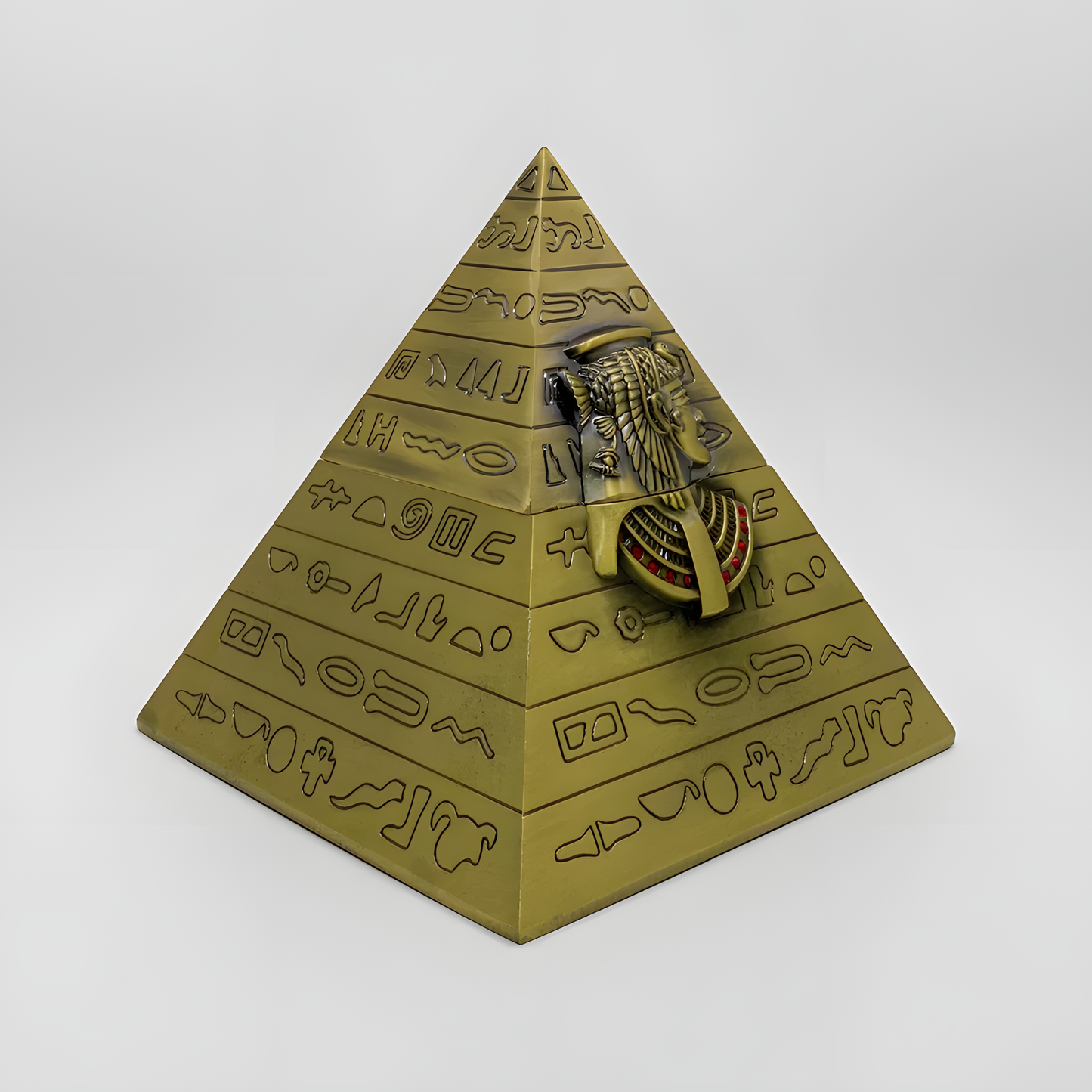 Top view of the handcrafted copper pyramid jewelry box