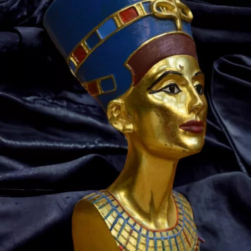 Authentic Queen Nefertiti Statue - Ancient Egyptian Antiquity