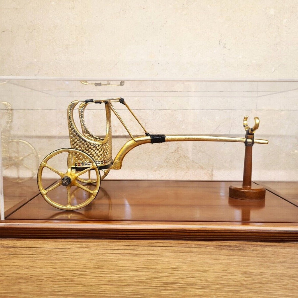 Limited Golden War Chariot of King Tutankhamun, Museum version